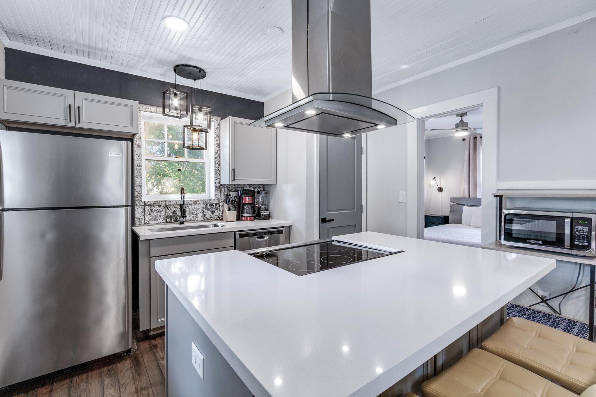 Top Floor DogFriendly Cottage Downtown Pensacola My Beach Getaways