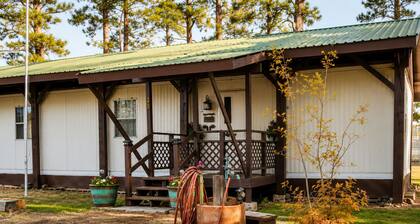 Quiet Escape for Hunters & Family Retreats!