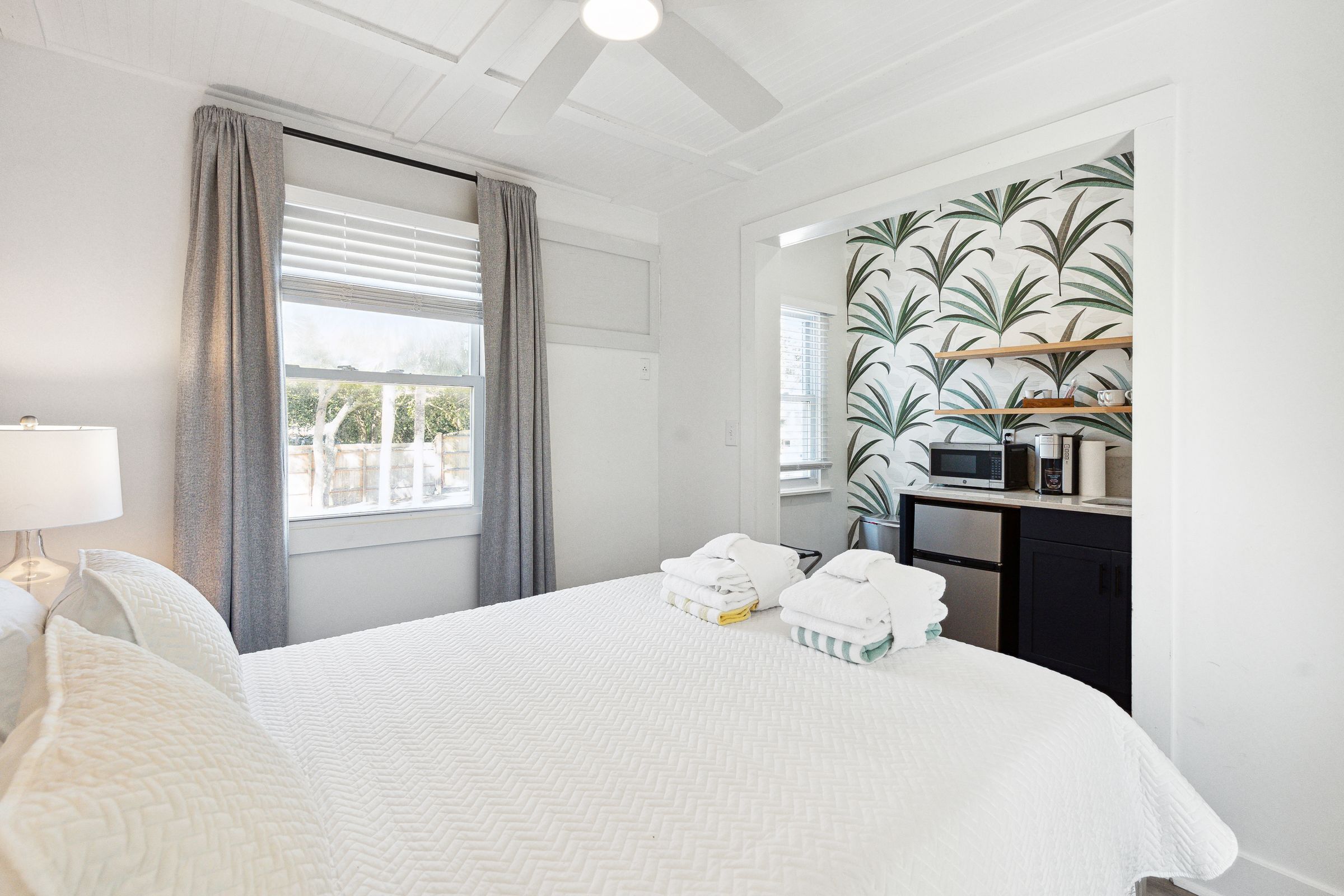 1 soverom, strykejern/-brett, wi-fi og sengetøy