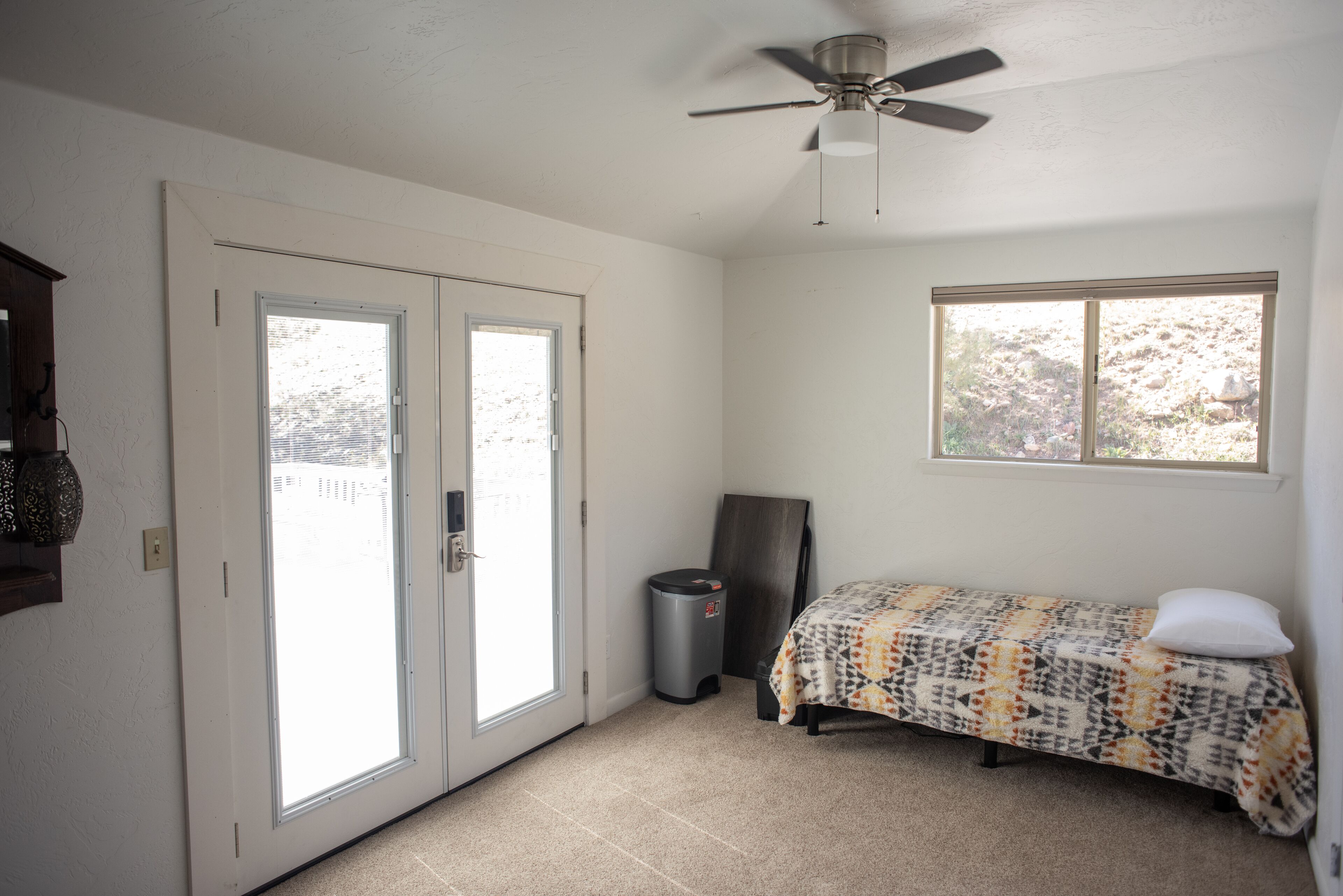 4 bedrooms, in-room safe, desk, iron/ironing board
