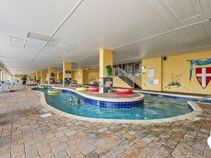 Piscina coberta 