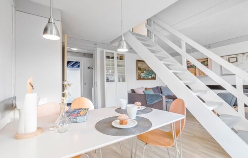 Awesome apartment in Allinge with WiFi