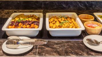 Daily buffet breakfast (THB 200 per person)