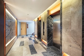 Exterior - Best Western Click Sathorn 11 Bangkok (Bangkok)