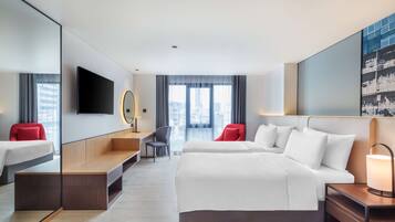 Ropa de cama hipoalergénica, minibar y decoración personalizada