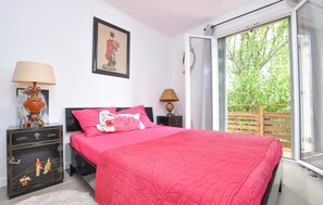 2 bedrooms, free WiFi