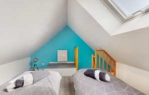 1 bedroom, travel crib, free WiFi, bed sheets