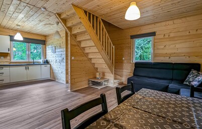 Nice home in Karszewo with Wi-Fi
