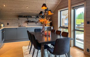 Dining - 4 bedroom nice home in Bjorli (Bjorli)
