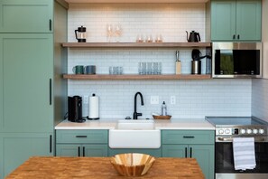 Fridge, microwave, oven, stovetop - Little Fox Hideaway - New A-Frame, Stunning Mountain Views (Gatlinburg)