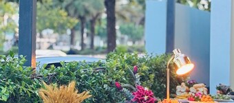 KHACH SAN HUNG VUONG