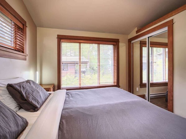 واي فاي وملاءات أسرّة