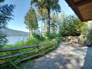 Property grounds - Hera's Cove| Oceanfront Oasis + Pet Friendly (Port Renfrew)