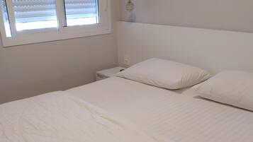 1 quarto, ferros/tábuas de passar roupa, Wi-Fi, roupa de cama