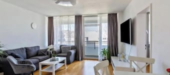 Cozy Neuss Apartment with Modern Amenities