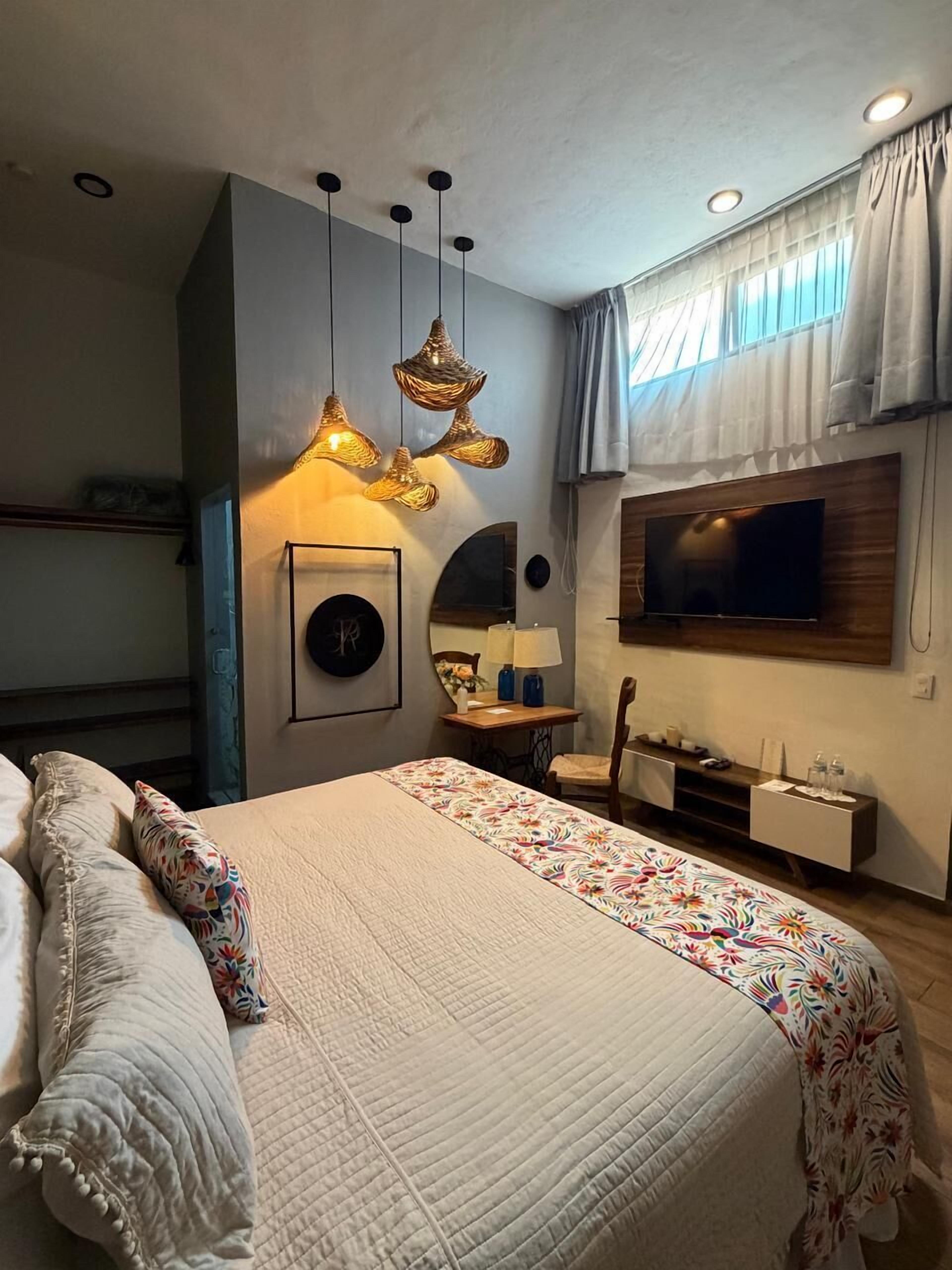 Kamar Double Superior, menara | Seprai premium, selimut bulu angsa, dan meja kerja