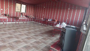 In-room dining - fun camp wadi rum (Wadi Rum)