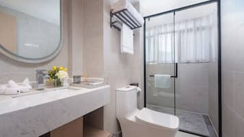 Exclusive Double Room | Bilik Mandi | Tuala disediakan