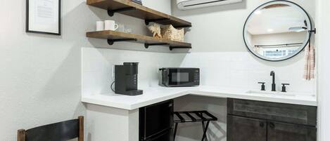 Fridge, microwave, coffee/tea maker