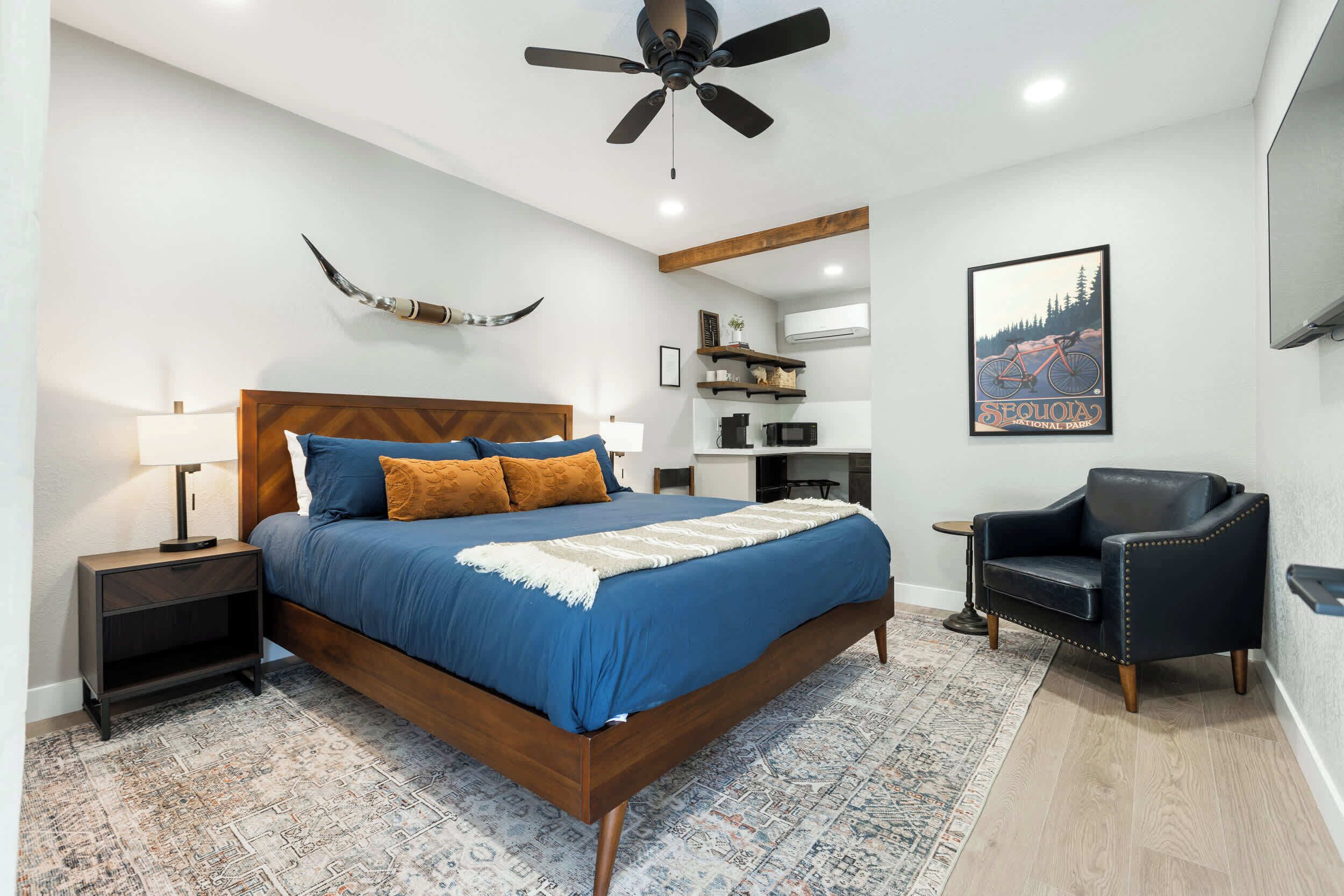 1 habitación, tabla de planchar con plancha, wifi y ropa de cama 