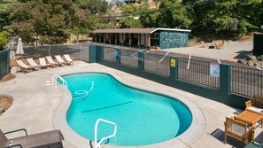 Pool - Tokopah Sequoia Motel RM 1-Ac, Pool, 10Min to SNP (Three Rivers)