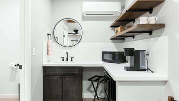 Microwave, coffee/tea maker