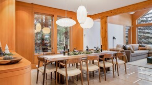 تناول الطعام