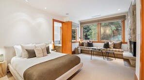 5 عدّة غرف ن وم ومكواة/لوح كي وواي فاي وملاءات أسرّة