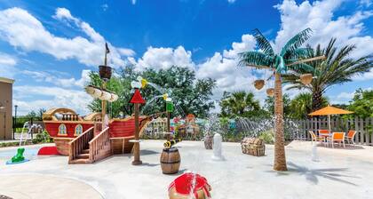 Modern Family Retreat - 15 Min from Disney with Private Pool!
