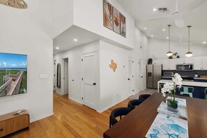 Dining - Seabreeze Serenity: Near Beach, Game Room, Updates (117 E. Aries South Padre Island)