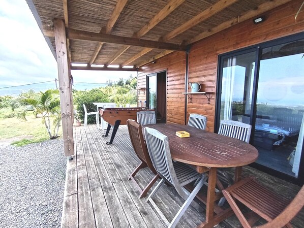 Outdoor dining - Aux pieds des cirques La Kazaelya (Saint-Pierre)