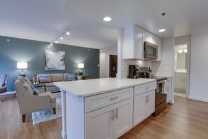 Interior - Sojourn | Randolph Towers (Arlington)