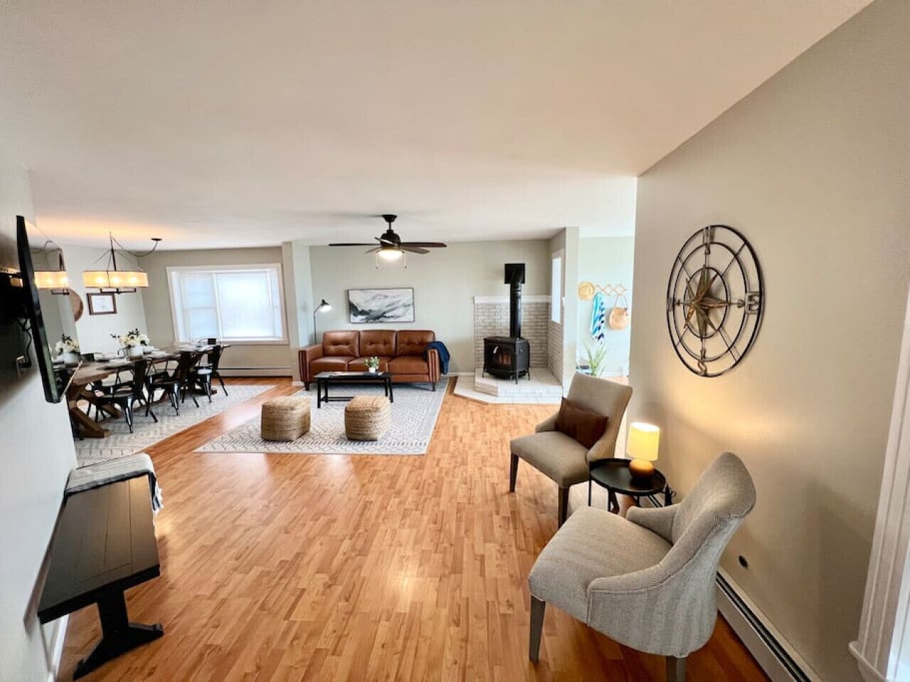 HUGE Sandy Pond Lake House & Bunkhouse-Sleeps 18!