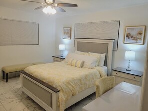 3 bedrooms, in-room safe, desk, iron/ironing board