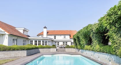 Wonderful villa with pool and whirlpool
