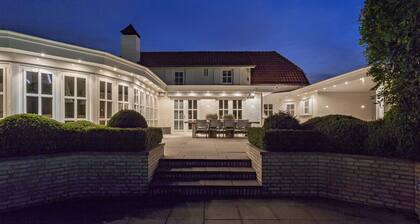 Wonderful villa with pool and whirlpool
