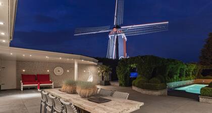 Wonderful villa with pool and whirlpool