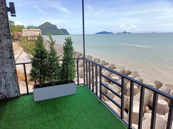 Terrace/patio - The Loft (La-ngu)