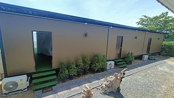Fachada da propriedade