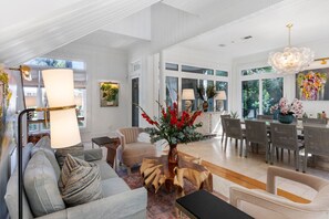 Interior - Steps from Beach access, Private pool, Gorgeous décor -Big Palm Little Palm (Seacrest)