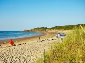 Beach nearby - Esprit Bailly by Interhome (Cancale)