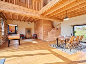 Interior - La Favrais by Interhome (Saint aubin de terregatte)