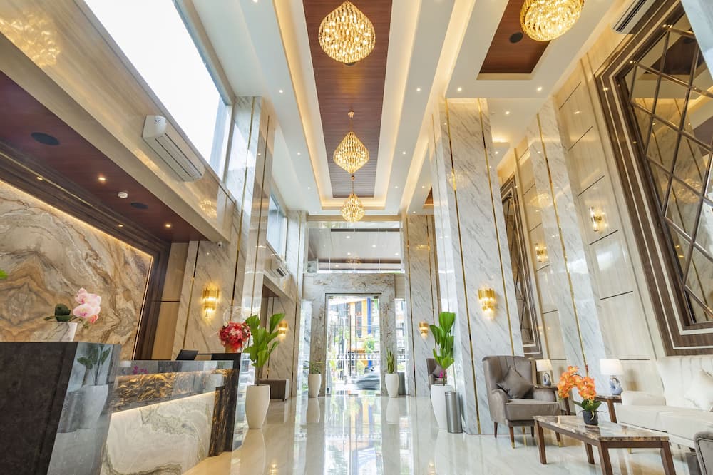 City of Aventus Hotel - Denpasar