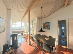 Interior - "Thrugils" - 800m from the sea by Interhome (Henne)