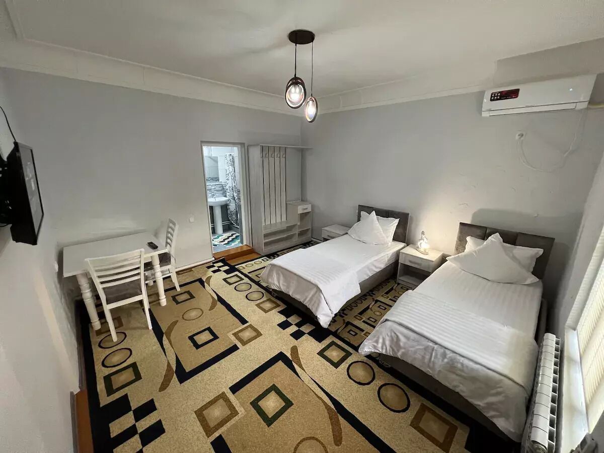 1 chambre, fer et planche à repasser, Wi-Fi, draps fournis