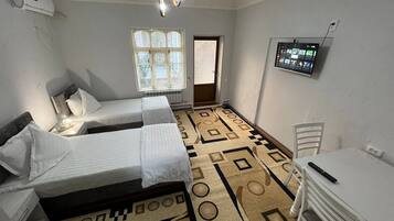 1 bedroom, iron/ironing board, WiFi, bed sheets