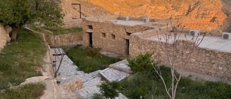 Chambre | Vue sur les montagnes