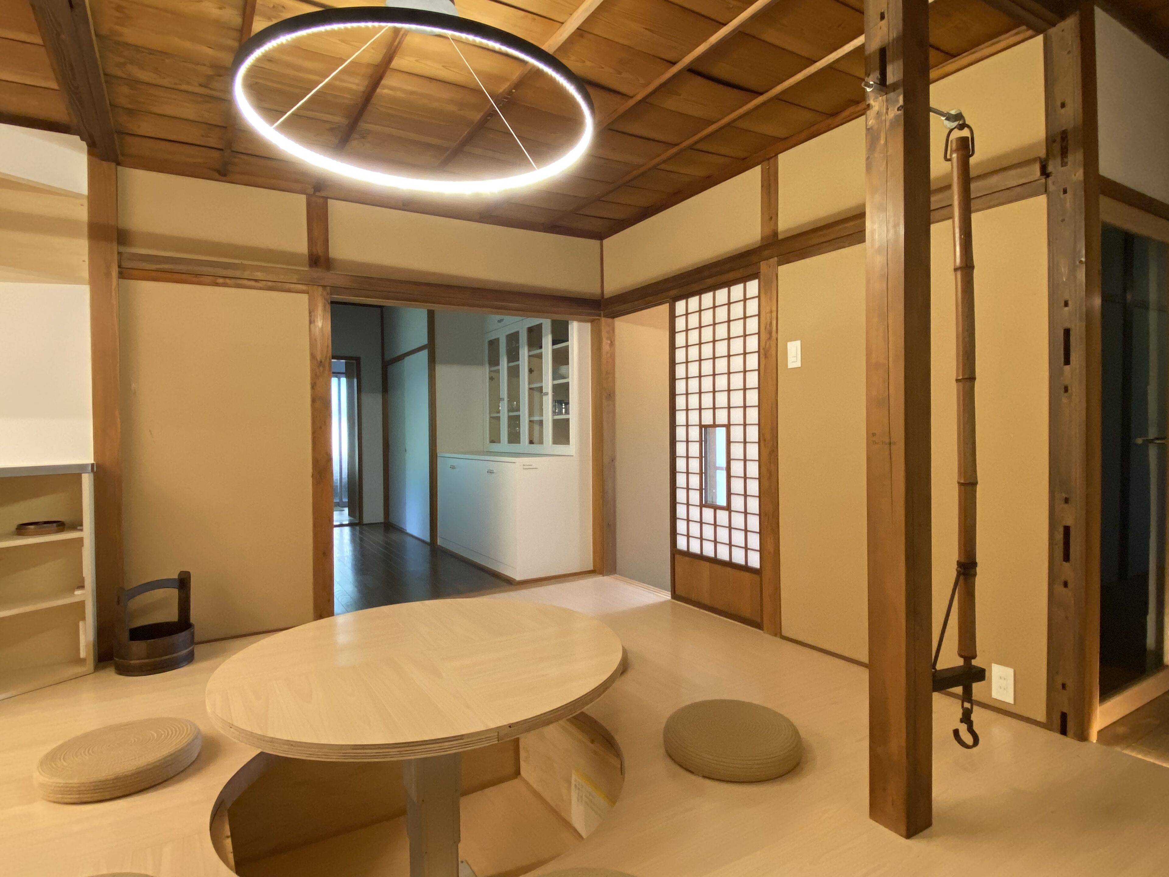 1 室のベッドルーム、WiFi (無料)、ベッドシーツ