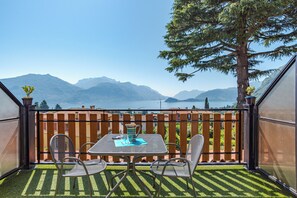 Vue sur le lac