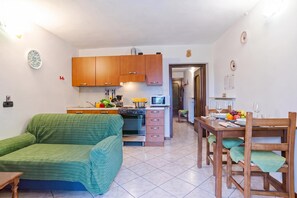 Honeymoon Apartment, Multiple Bedrooms, Mountainside (CO.RI. Appartamenti Dependance) | Interior - Co.ri. Appartamenti Dependance (Menaggio)